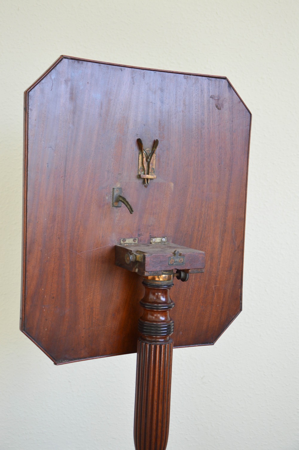 A George III mahogany and ebony lined snap top occasional table, the hinged octagonal top with a - Image 4 of 5