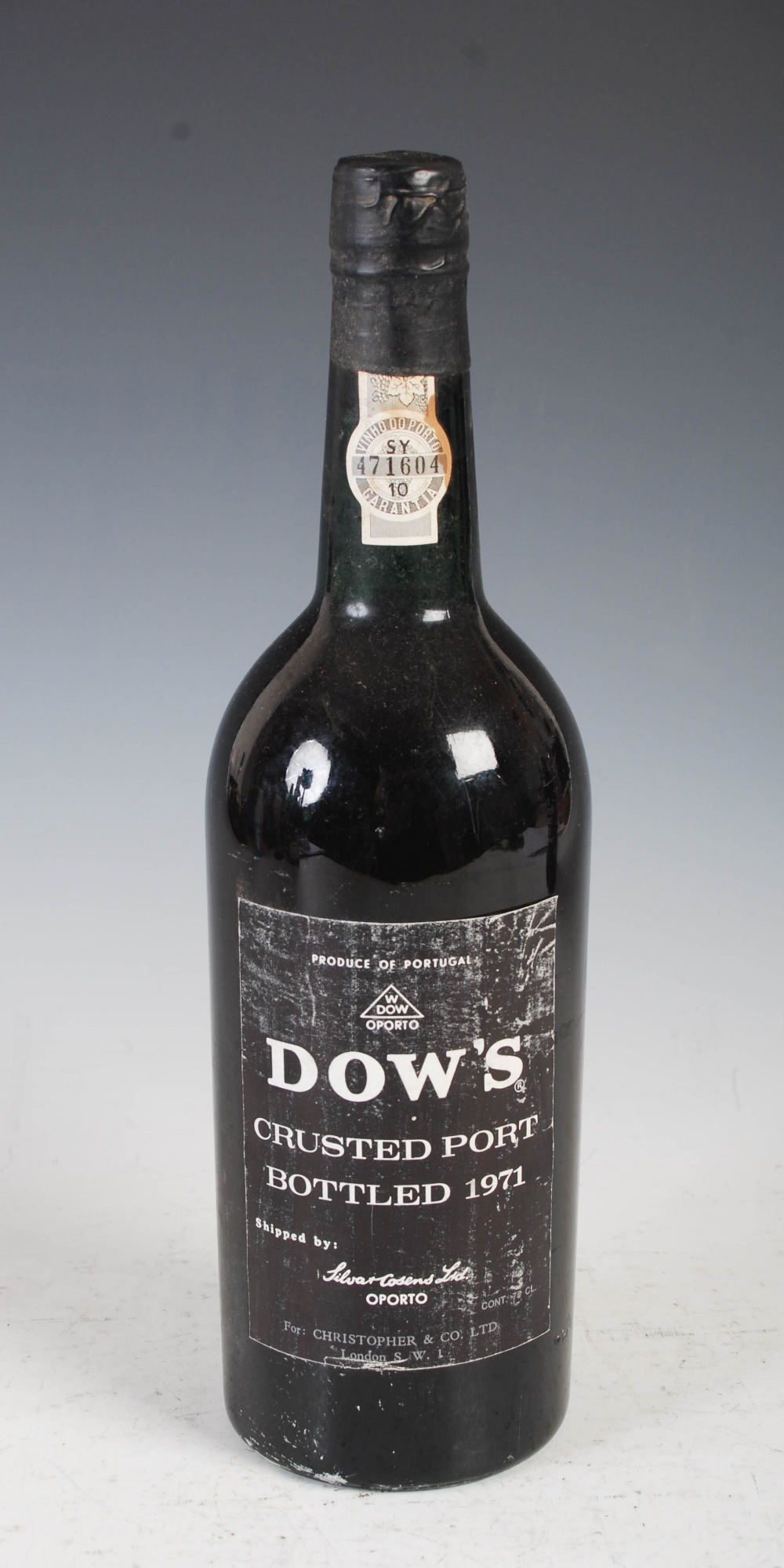 Four bottles of vintage port, comprising; one bottle of Cockburn's Vintage Port 1963, two bottles of - Image 9 of 16
