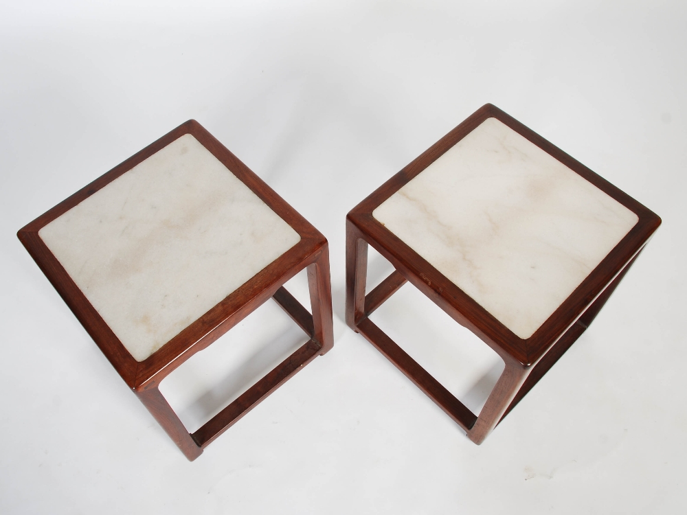 A pair of Chinese dark wood and marble square shaped jardiniere stands / occasional tables, late - Image 2 of 7