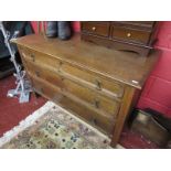 Oak chest of 3 drawers