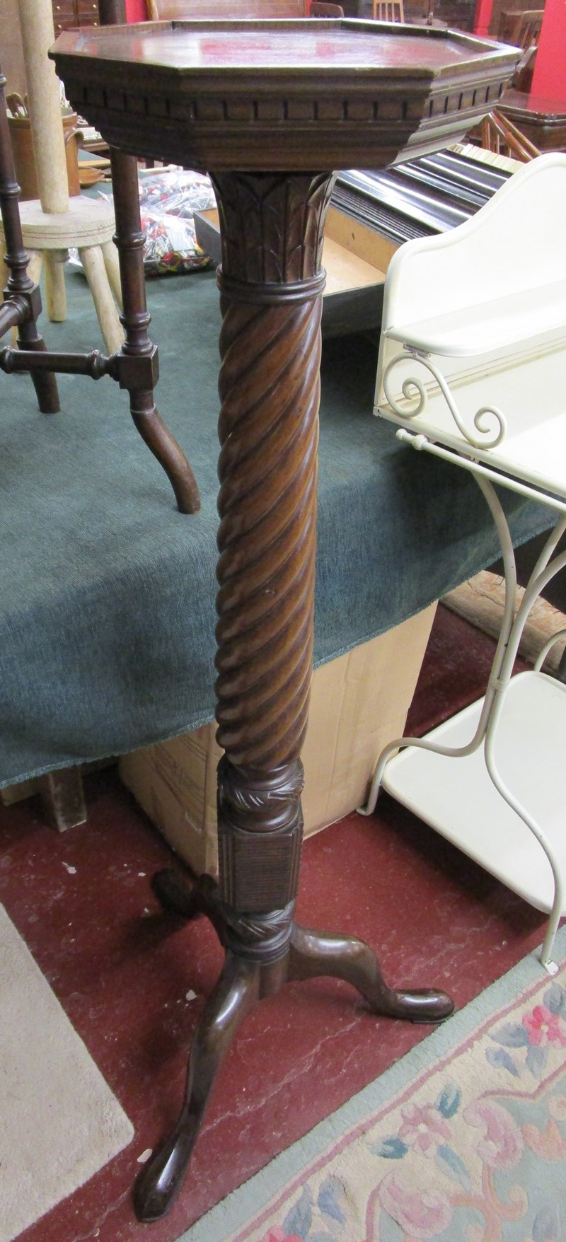 Edwardian mahogany torchère