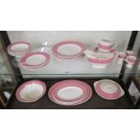 Part dinner service - Pink polka dot by Ridgway