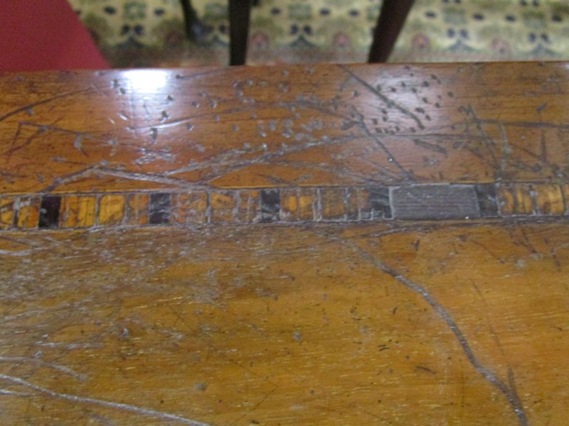 Victorian walnut inlaid & bobbin turned side table - Bild 6 aus 8