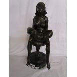 Bronze on marble base - Nude lady clutching pillow (H: 36cm)