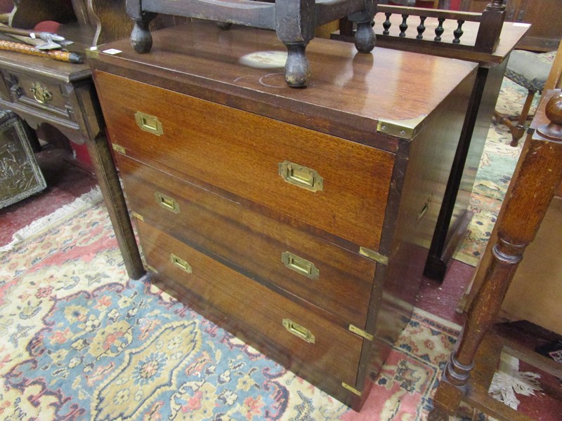 Mahogany chest of 3 drawers