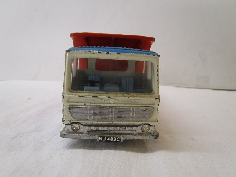 Collection of die-cast models to include Dinky & Corgi - Image 16 of 18