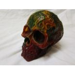 Ornamental amber skull with Celtic engravings - H: 14cm