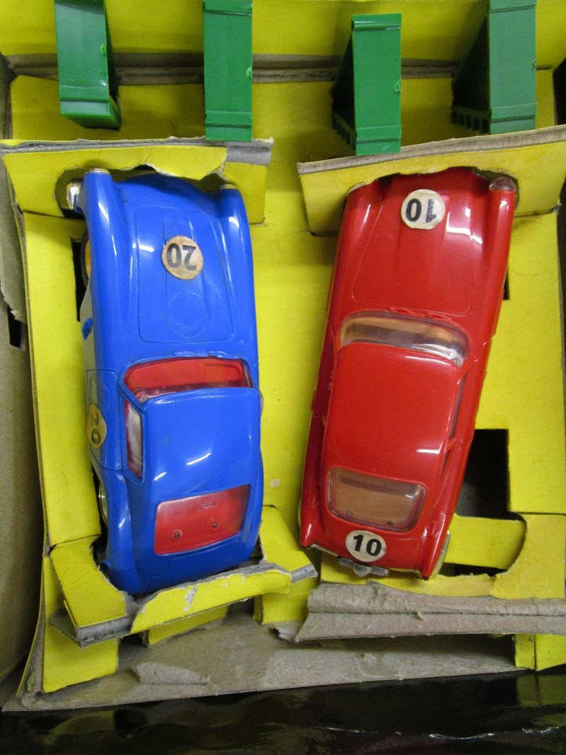 2 early Scalextric sets - Image 8 of 8