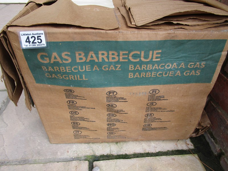 Gas BBQ in box unused