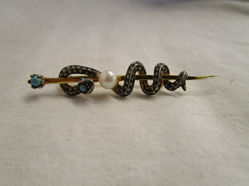 Turquoise , pearl & diamond set brooch