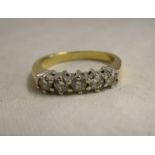 18ct gold 5 stone diamond ring