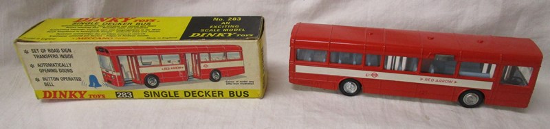 Collection of die-cast vintage Dinky vehicles - Mostly boxed - Image 8 of 18