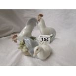 2 Royal Copenhagen cockerels & Lladro duck