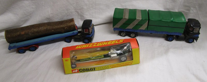 Collection of die-cast vintage Corgi vehicles - Mostly boxed - Image 15 of 19