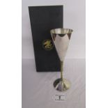 Boxed silver Stuart Devlin QEII goblet 'Falcon Award' with textured stem - Circa 1981