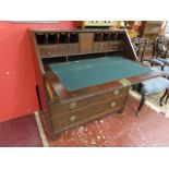 Georgian walnut bureau