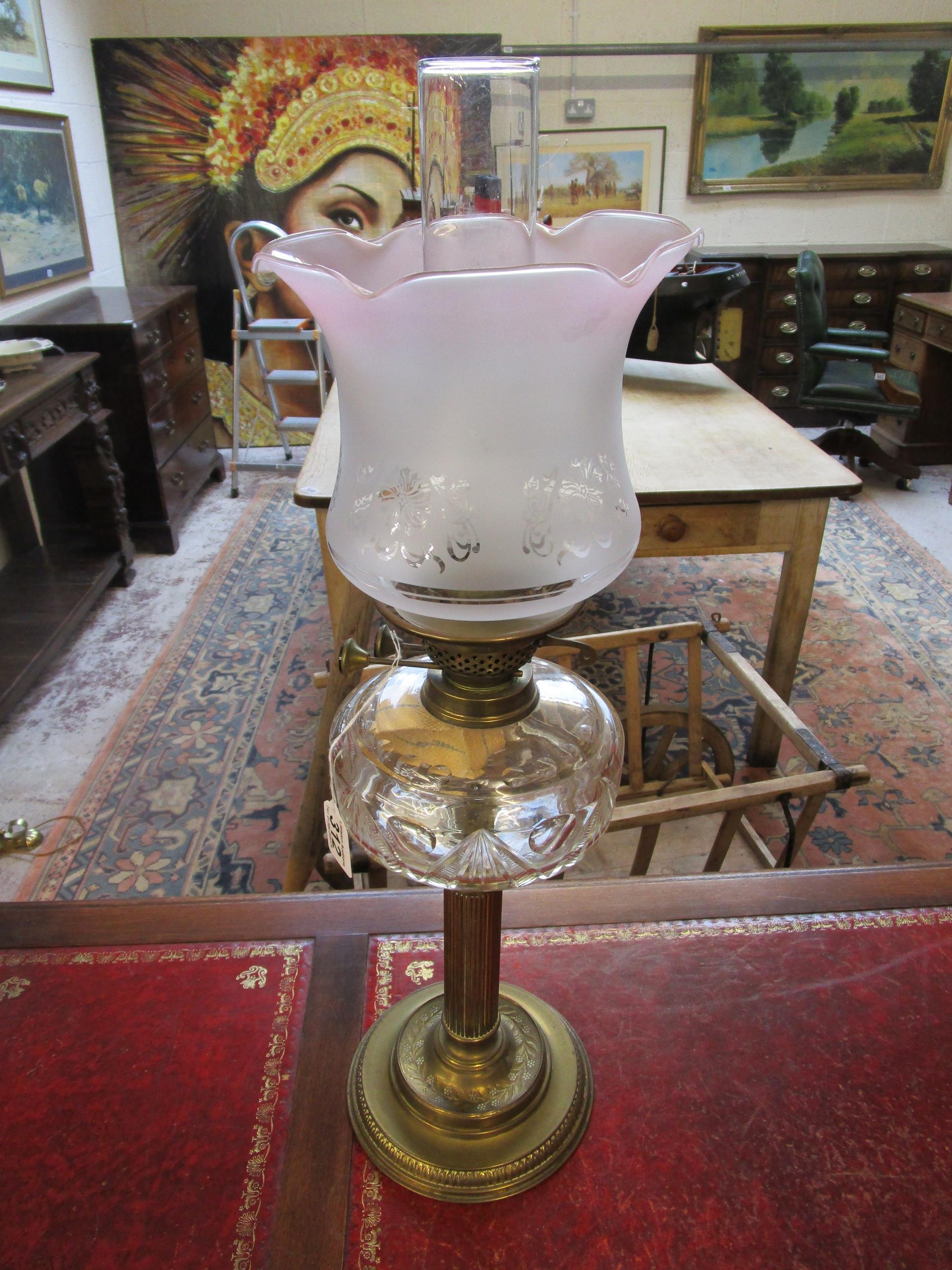 Victorian oil lamp - Image 2 of 3