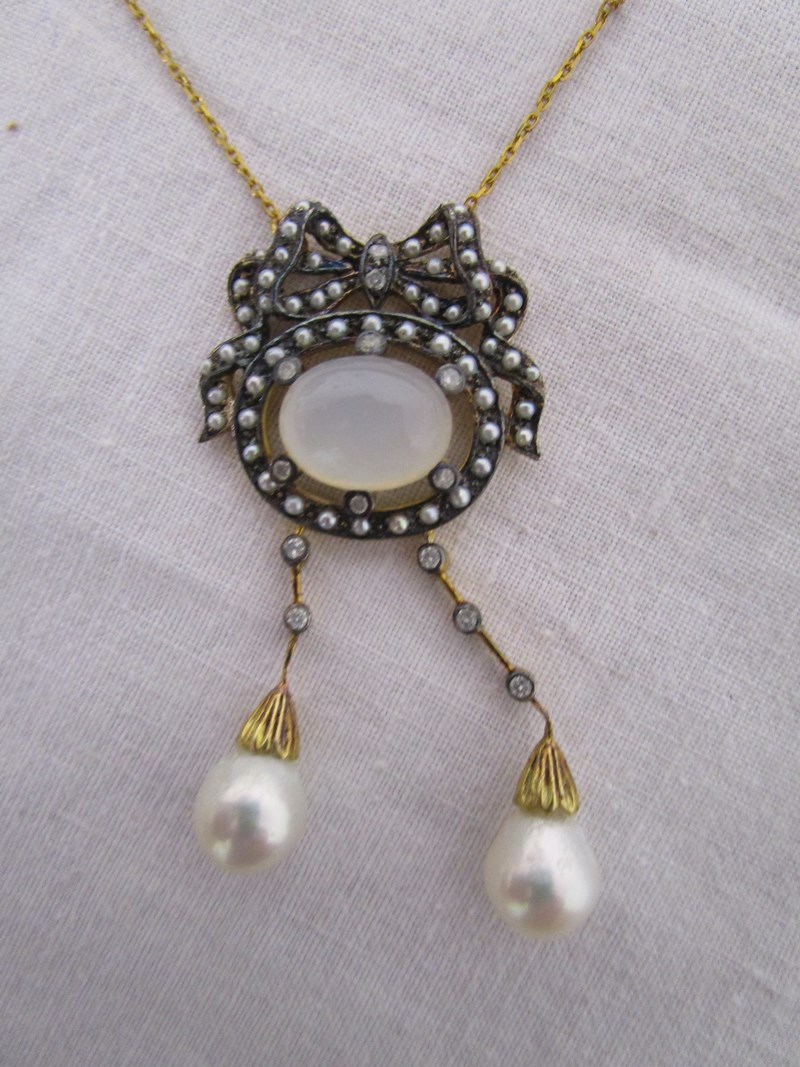 Moonstone, pearl & diamond pendant on chain - Image 2 of 2