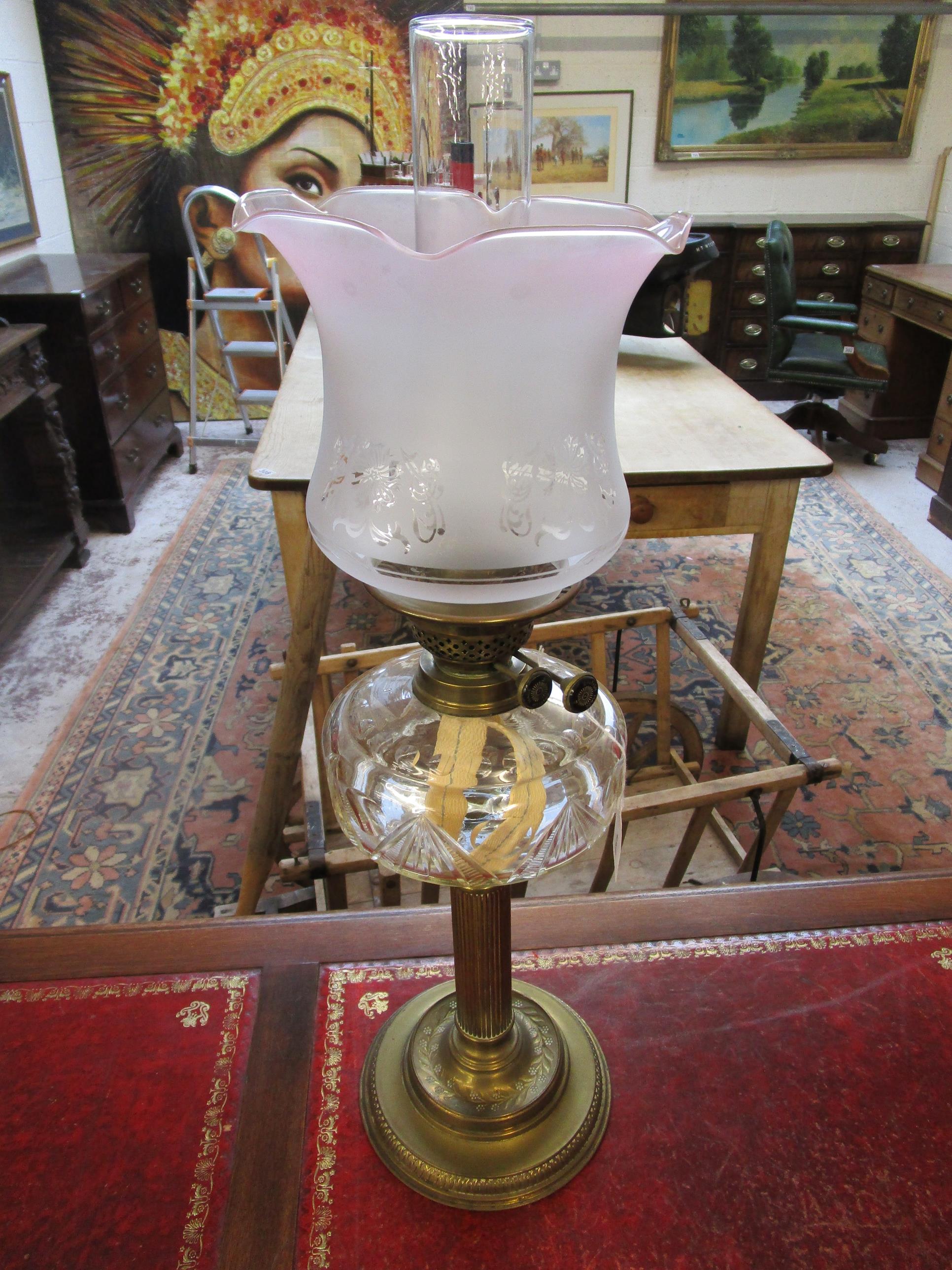 Victorian oil lamp - Image 3 of 3