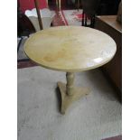 Pine pedestal table