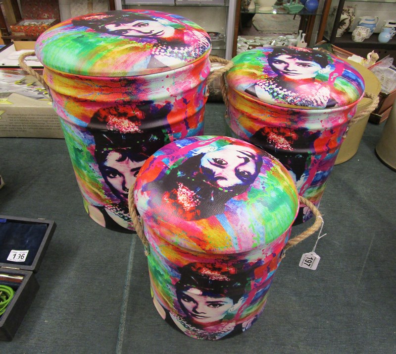 3 graduated storage stools - Audrey Hepburn