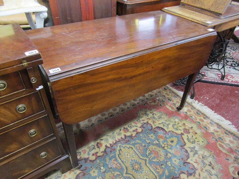 Mahogany Pembroke table