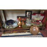 Shelf of metalware to include brass & copper