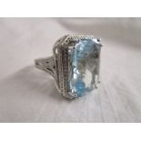 Fine 18ct white gold aqua marine (approx 30ct) & diamond set combination ring / pendant - Approx 3.