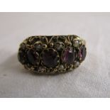 Antique gold garnet & pearl set ring