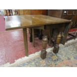 Heavy oak gateleg table