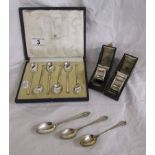 Collection of silver to include cased spoons