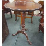 Pretty mahogany wine table