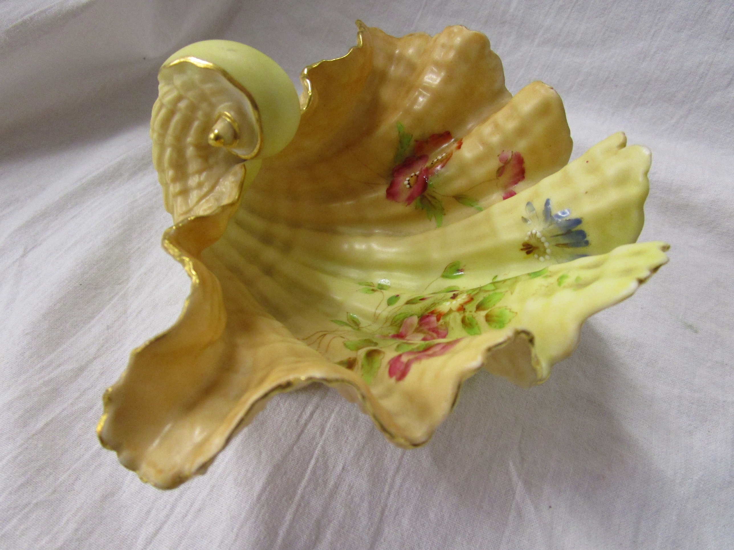 3 pieces of 'blush ivory' Royal Worcester - Image 6 of 9