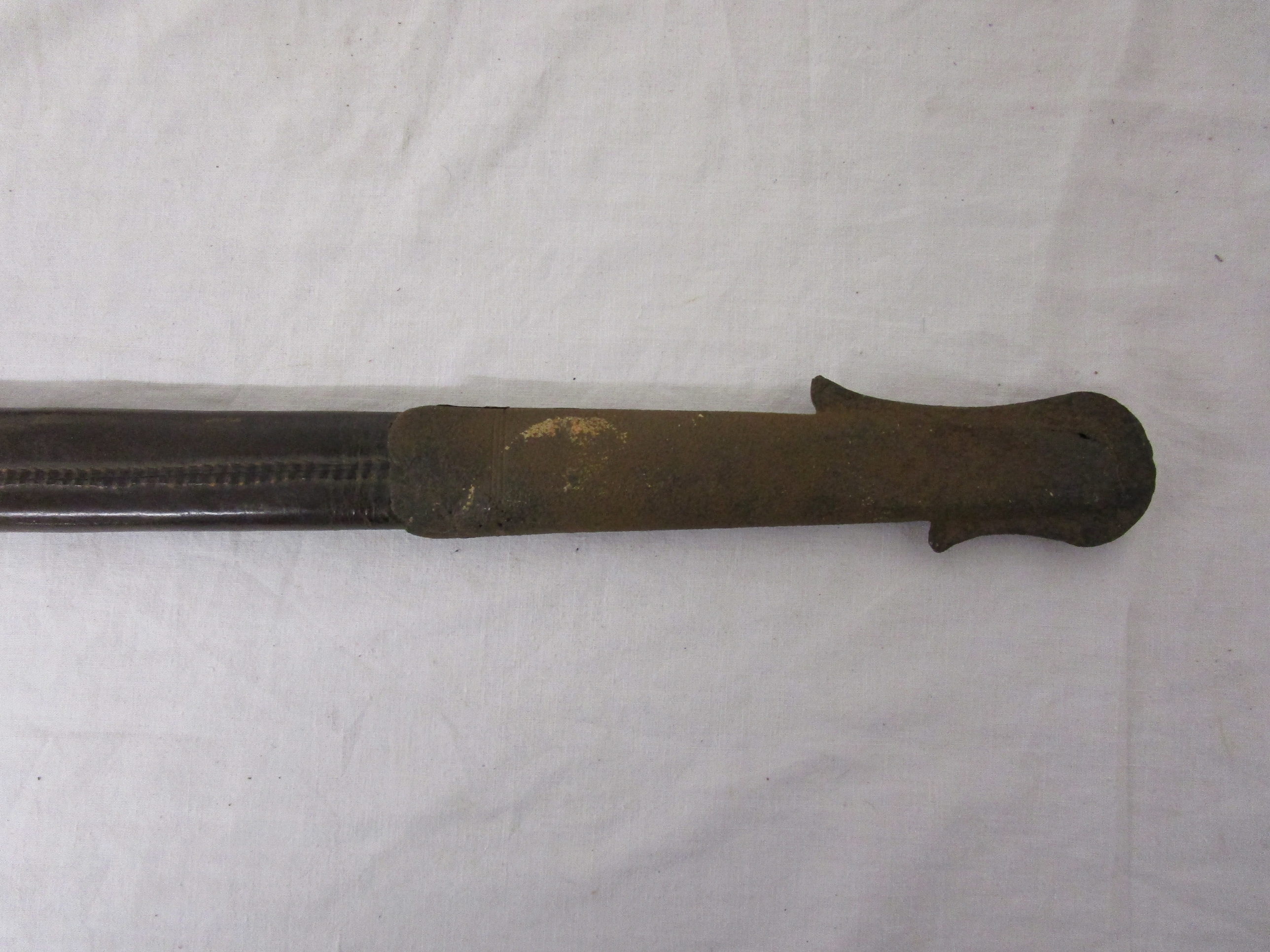 George V sword in leather sheath - Marked Henry Wilkinson - Pall Mall London - Image 11 of 14