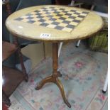 Tripod chess table