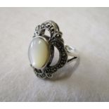 Silver mother-of-pearl & marcasite set ring