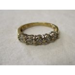 Gold 5 stone diamond ring