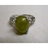 White gold stone set ring - Possibly onyx