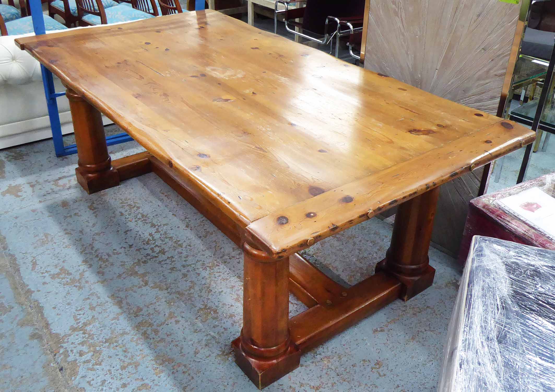 RALPH LAUREN DANBY DINING TABLE, 78cm H.