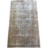 FINE HERREKE RUG, silk, 155cm x 92cm, Mihrab design in shades of gold, on ivory field.