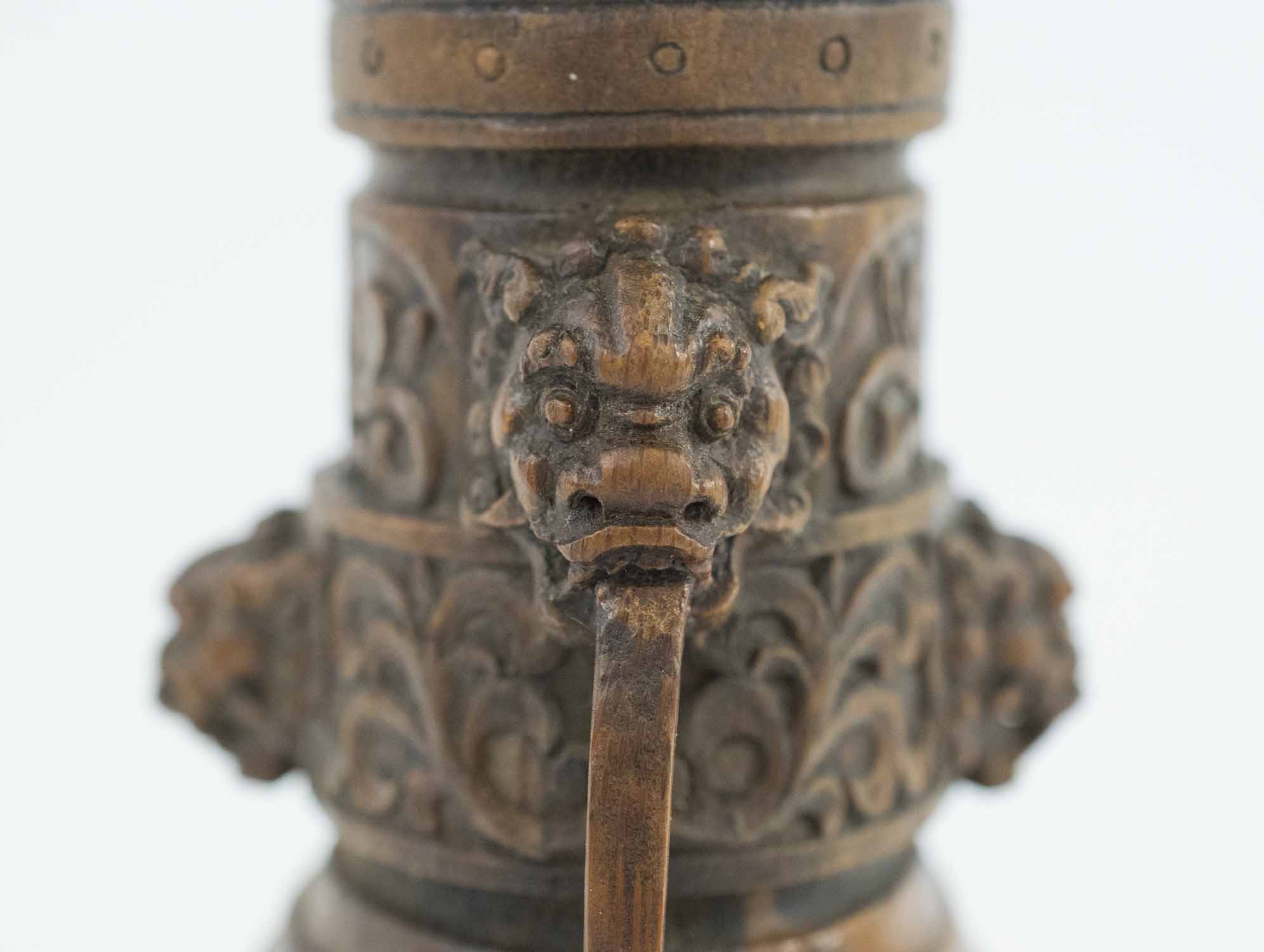 RARE 18TH CENTURY CHINESE CARVED BAMBOO ROOT VASE AND COVER, - Image 2 of 8