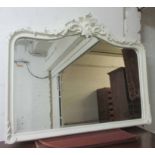 OVERMANTEL, Rococo style, in a cream finish with scroll,