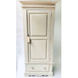 ARMOIRE,