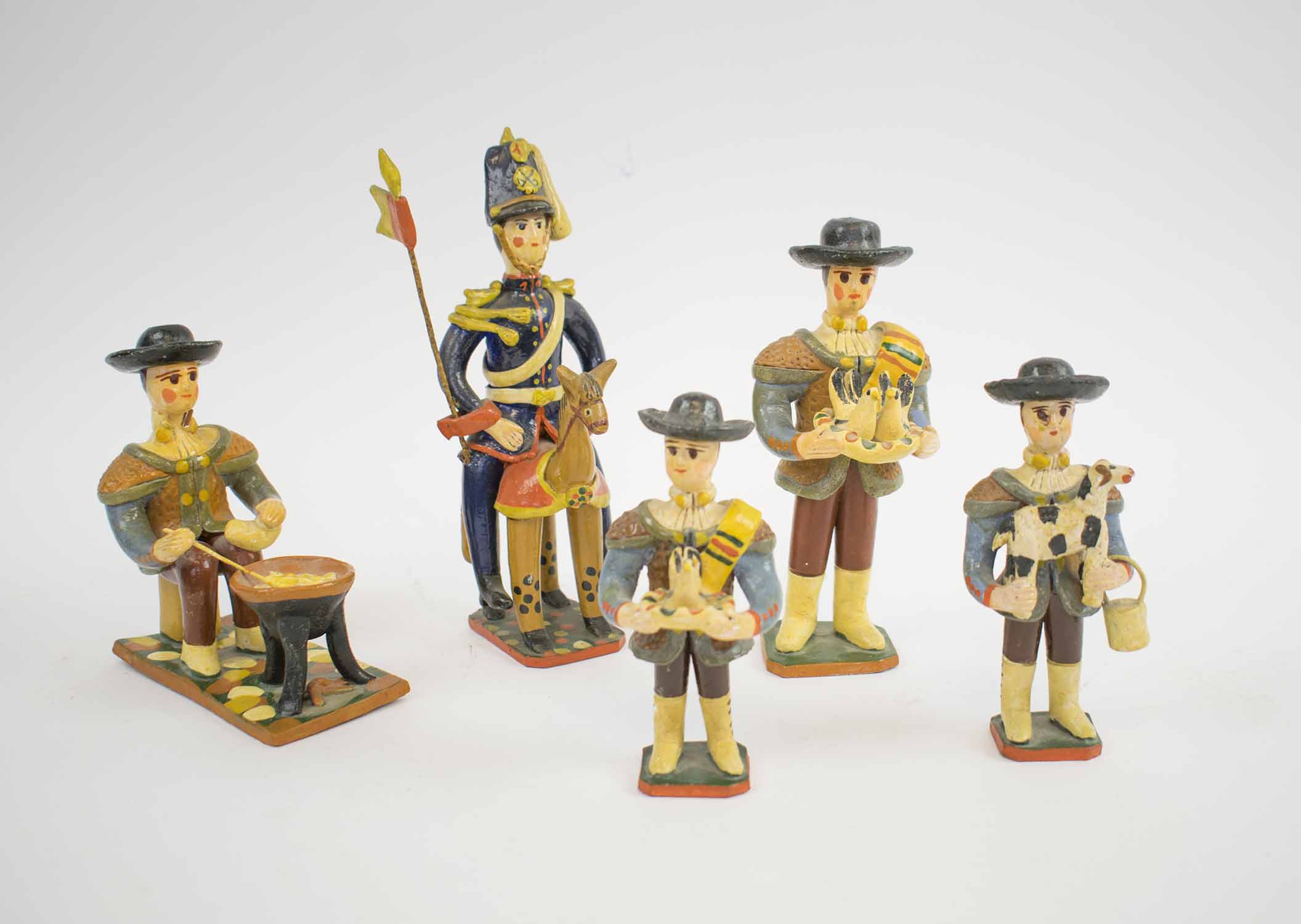 OLARIA ALFACUNHA ESTREMOZ PORTUGAL CLAY FIGURINES,