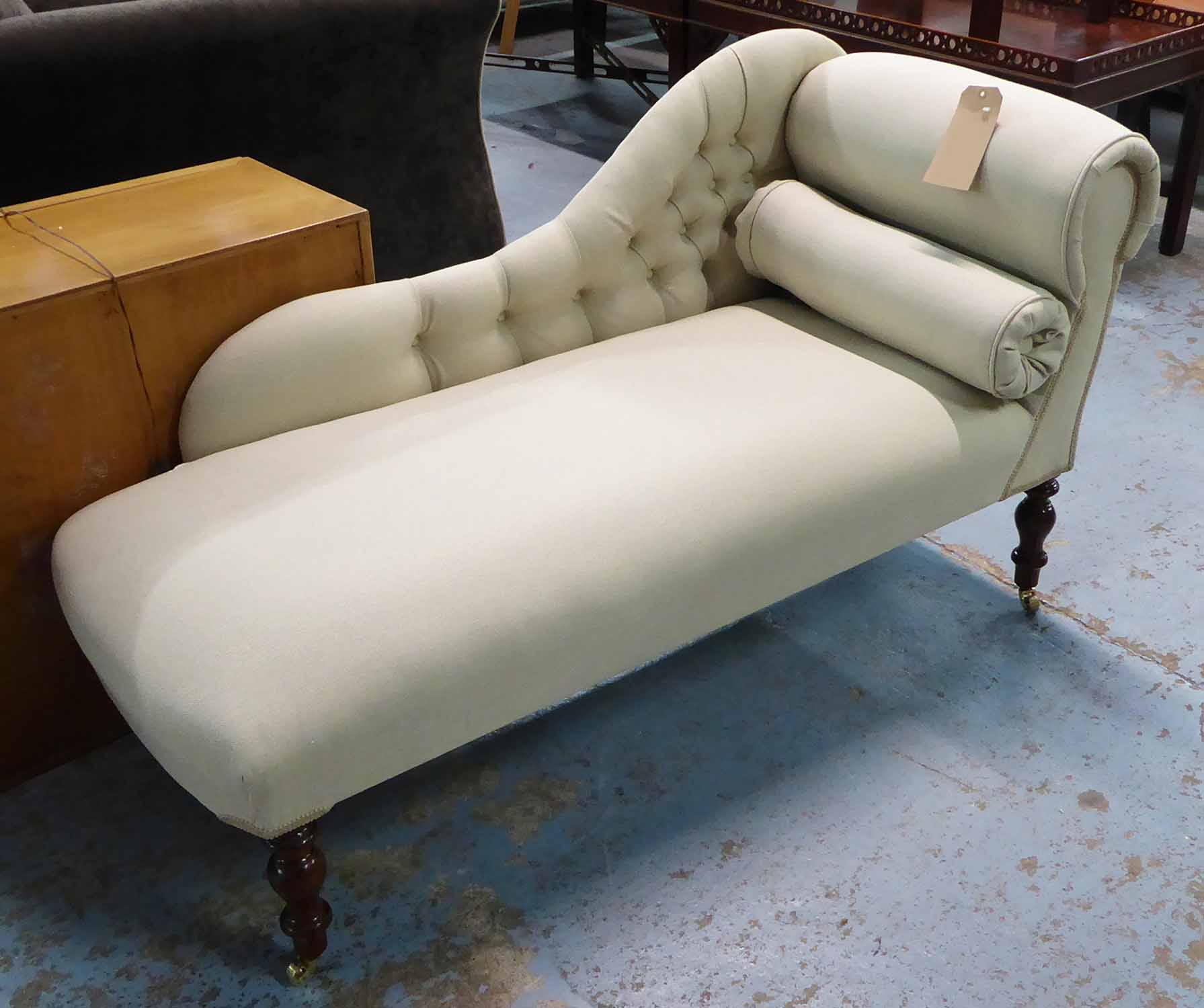 CHAISE LONGUE, English country house style, 130cm L.