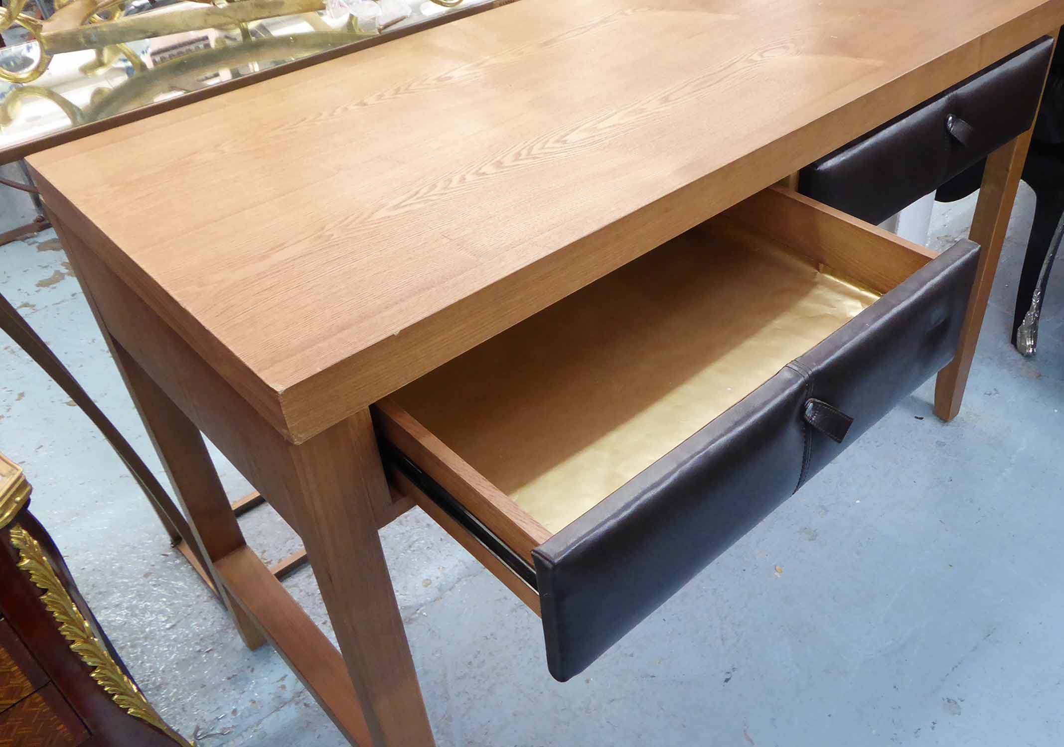 DESK, contemporary with leathered top, 120cm x 50cm x 50cm. - Bild 2 aus 2