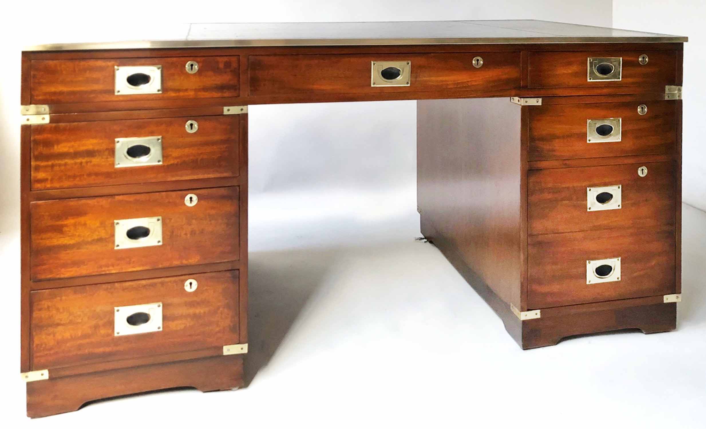 CAMPAIGN STYLE DESK,