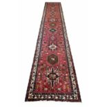 FINE KARAJA RUNNER, 492cm x 80cm,