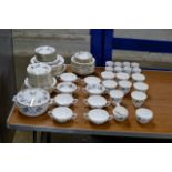 APPROXIMATELY 90 PIECES OF ROYAL WORCESTER "JUNE GARLAND" TEA, COFFEE & DINNER WARE