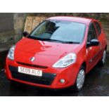 MOTOR VEHICLE - 2009 RENAULT CLIO EXTREME, 3 DOOR HATCHBACK, PETROL ENGINE MOTOR CAR, 1149CC IN RED,